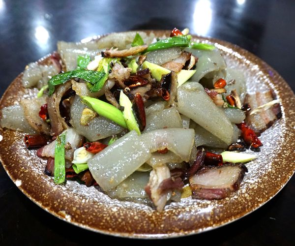 朱沱·臣家小厨--成功挖掘民间传统美食文化 受到大家的追捧
