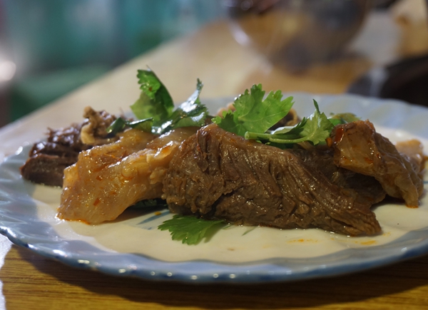 老重庆 老味道--赵记耙牛肉--重庆崽儿坚守老重庆味道与性格