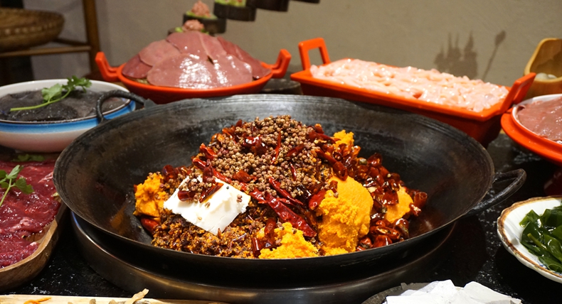 谢家山山货火锅--食材新鲜 绿色 健康美味 食客认可的是这家店菜品质