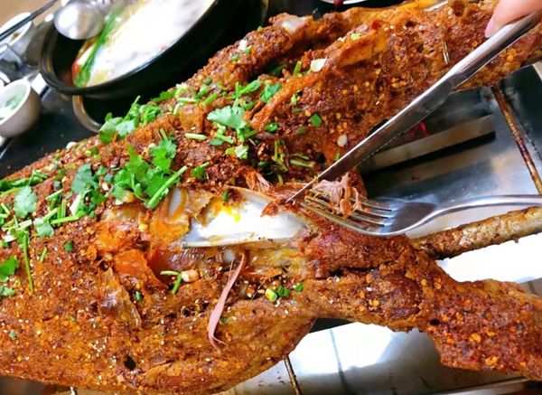 北疆烤全羊 冬日的温暖 健康美味挑逗您的味蕾