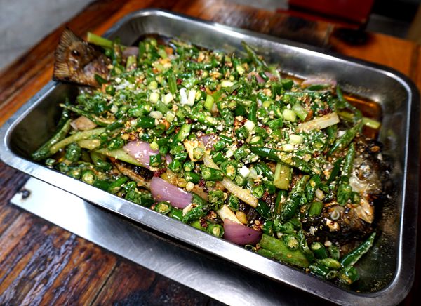 好汉烤鱼 专注重庆人喜欢的味道 舒雅的环境中品尝美味