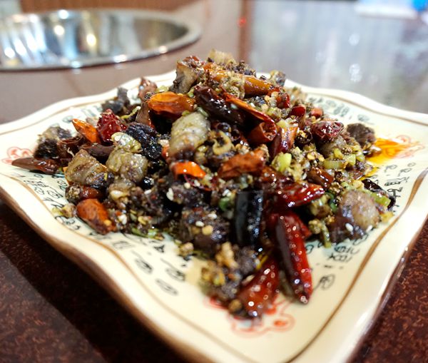 古老的滇民族文化 铜瓢煮出的美味--火云间火瓢牛肉