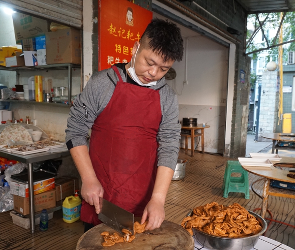 天生我材必有用 千金散去还复来--赵记耙牛肉创始人赵可的精彩餐饮人生